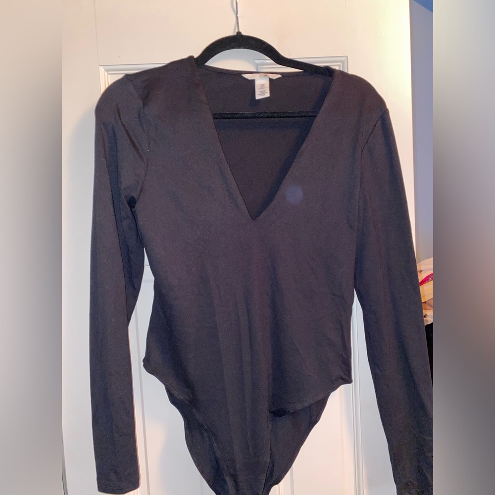 H&M - Low neck bodysuit